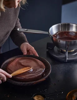 Fiskars All sauteuse 2L - Traktörpannor & Sauteuser| Stekpannor & Kokkärl
