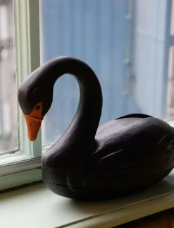 Anna + Nina Dekorationsdetaljer|Swan Trinket Box - Träfigurer