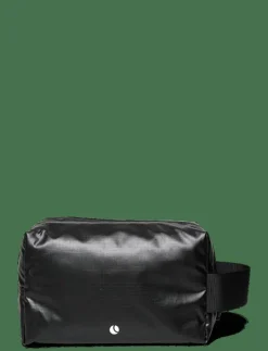 Kvinnor Björn Borg Träningsväskor|Väskor|BORG GLOSSY RIPSTOP WASH BAG - Väskaccessoarer