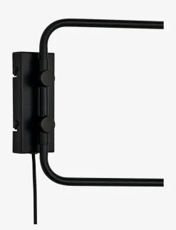 Dyberg Larsen Cale svart vägglampa med/ 2 armar - Vägglampor| Lampor