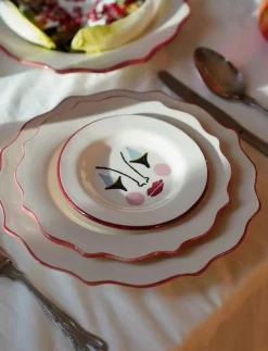 Anna + Nina Carmine Scalloped Breakfast Plate - Assietter| Tallrikar