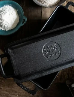 Satake Baktillbehör|Cast Iron Bread Oven Dish - Brödform