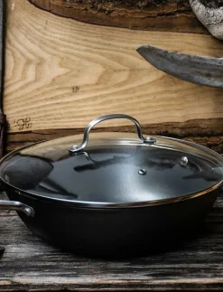 Satake Cast Iron Nitriding Casserole - Traktörpannor & Sauteuser| Stekpannor & Kokkärl