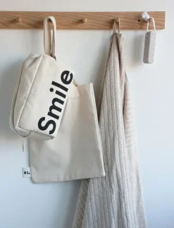 Design Letters Cavita. Travel Wash bag - Necessärer|Kvinnor Necessärer
