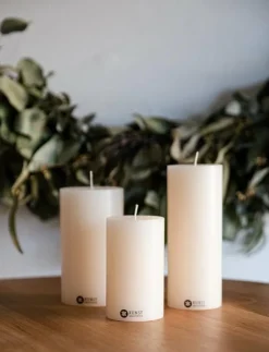 Kunstindustrien Ljus|Coloured Handcrafted pillar Candle - Blockljus