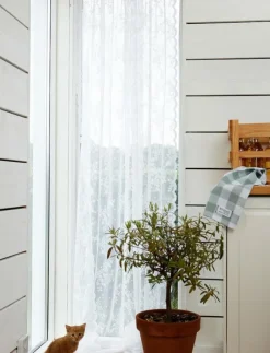 Noble House Gardiner|CURTAIN SIGRID LACE - Gardinlängd