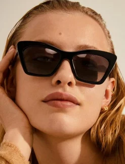 Kvinnor Pilgrim Solglasögon|DAKOTA angular cat-eye shaped sunglasses - Cat-Eye