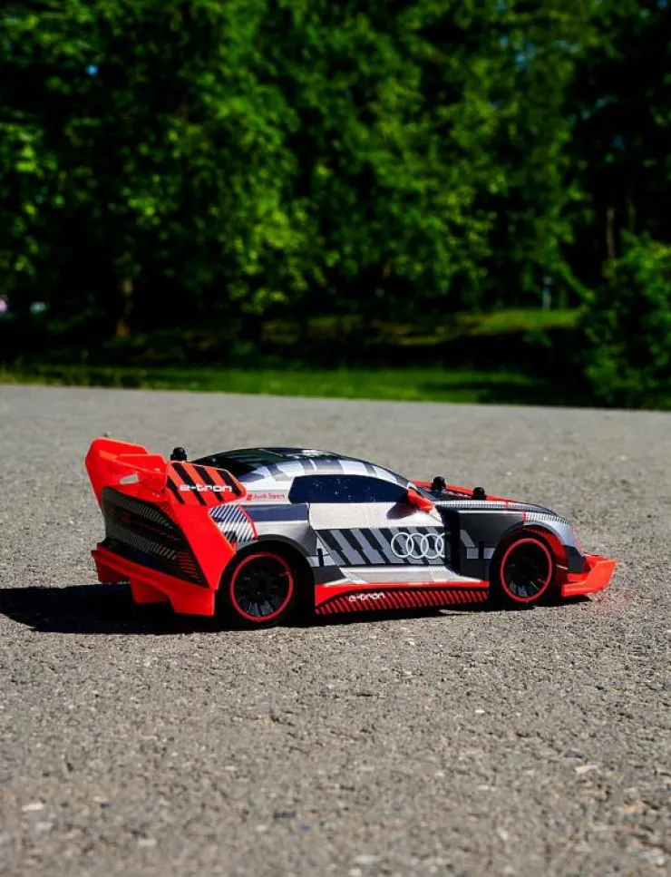 Barn Dickie Toys Radiostyrda Leksaker|Audi S1 E-Tron Quattro Drift Radiostyrd Bil 1:16 - Radiostyrd leksak