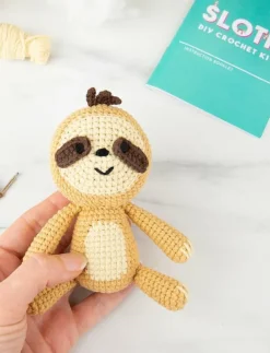 Gift Republic DIY Crochet Sloth - Spel & pussel| Spel & Pussel