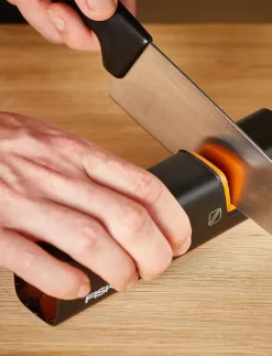 Fiskars Köksknivar & Knivtillbehör|Edge roll-sharp knivslip 16,5 cm - Knivslipar, slipstål & brynen