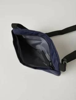 Kvinnor New Balance Träningsväskor|Väskor|Essential Sling Bag - Crossbody Bags