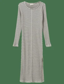 Sofie Schnoor Young FACITASY DRESS - Långärmade vardagsklänningar|Barn Klänningar & Kjolar