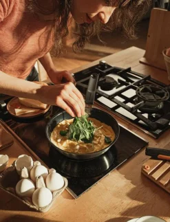 Fiskars FF frying pan 20cm ceramic coated - Stekpannor| Stekpannor & Kokkärl