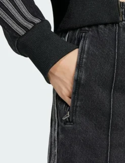 adidas Originals FIREBIRD SHORT - Casual shorts|Kvinnor Shorts