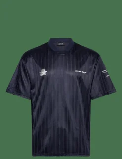 7 DAYS Active Toppar & T-Shirts|Graphic Soccer Tee - T-Shirts