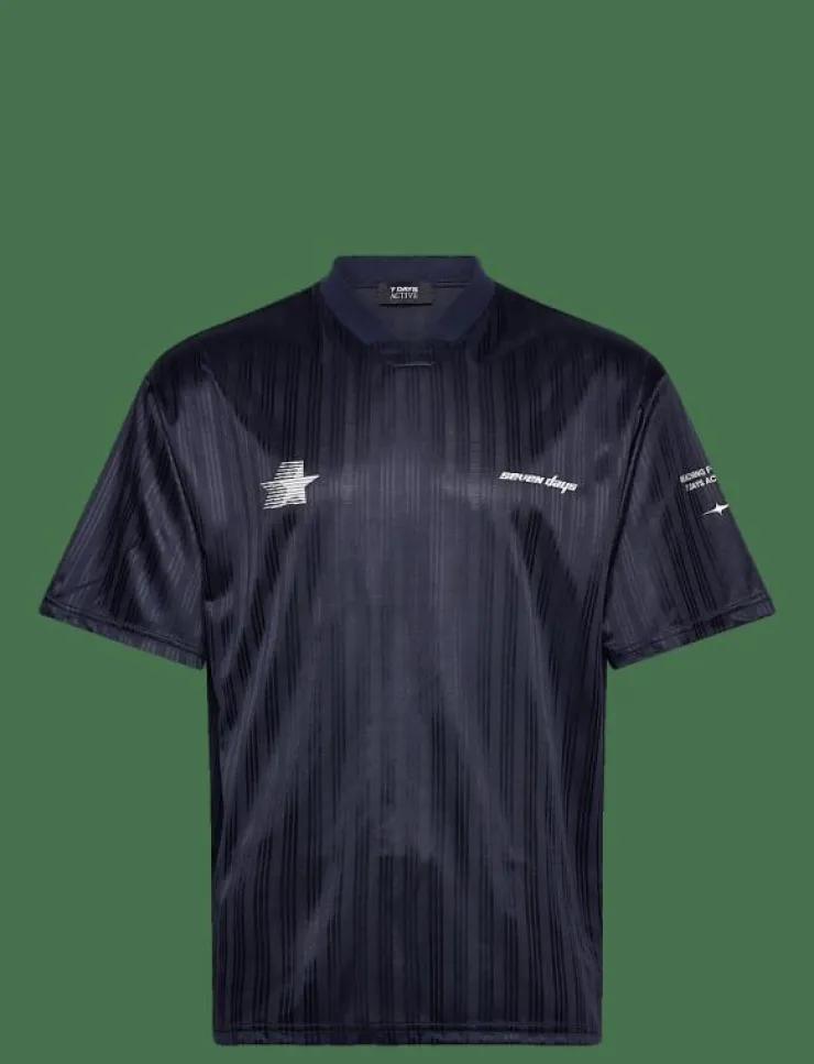 7 DAYS Active Toppar & T-Shirts|Graphic Soccer Tee - T-Shirts