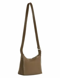 Calvin Klein HARDWARE STRAP MEDIUM CROSSBODY - Crossbody Bags|Kvinnor Crossbody Bags