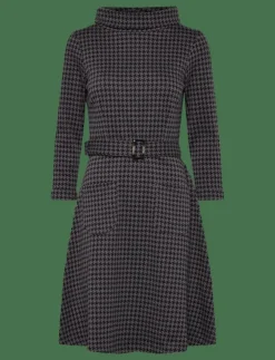 Jumperfabriken Kim Houndstooth Dress - Midiklänningar|Kvinnor Klänningar