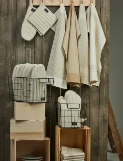 Noble House Kökstextilier|Textilier|KÖKSHANDDUK RONJA GRS BEIGE RAND 50x70 - Kökshanddukar