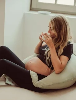 Barn That's Mine Mata|Moon Nursing pillow - Amningskudde