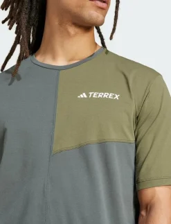 adidas Terrex MT TEE - T-shirts| Toppar & T-Shirts