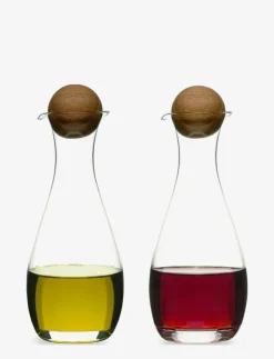 Sagaform Nature Oil/vinegar bottles oak stoppers, 2-pack - Olja, vinäger & dressingflaskor| Köksredskap