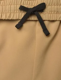 Newline nwlMAX ZIP POCKET SHORTS - Träningsshorts| Shorts