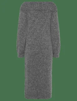 Kvinnor Only Maternity Mammakläder|OLMMARIE LS OFF SHOULDER DRESS KNT - Stickade klänningar
