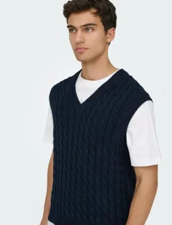 ONLY & SONS Stickat|ONSKICKER LIFE RLX 3 CABLE VEST KNIT - Stickade västar