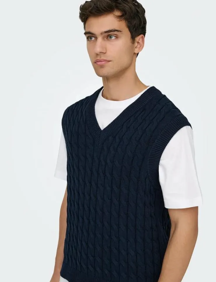 ONLY & SONS Stickat|ONSKICKER LIFE RLX 3 CABLE VEST KNIT - Stickade västar