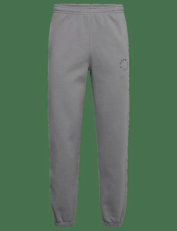 7 DAYS Active Organic Sweatpants - Sweatpants|Kvinnor Byxor|Joggingbyxor