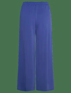 Kvinnor FREE/QUENT Mjukisbyxor|Pants from Freequent in a soft material. The pants have a simple silhouette with - Sweatpants
