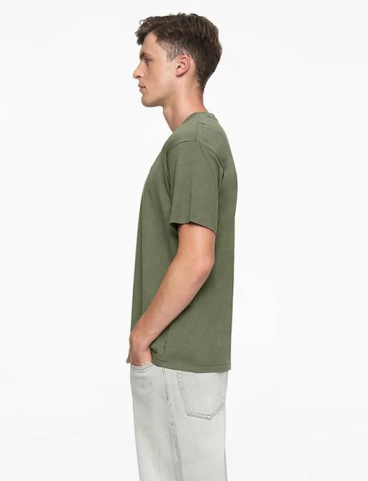 Levi's® T-Shirts|RED TAB VINTAGE TEE THYME GARM - Kortärmad t-shirt