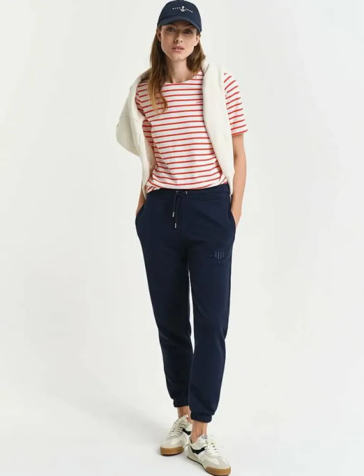 Kvinnor GANT Mjukisbyxor|REG TONAL SHIELD SWEATPANTS - Sweatpants