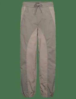HAN Kjøbenhavn Relaxed Panelled Track Trousers - Joggingbyxor| Joggingbyxor