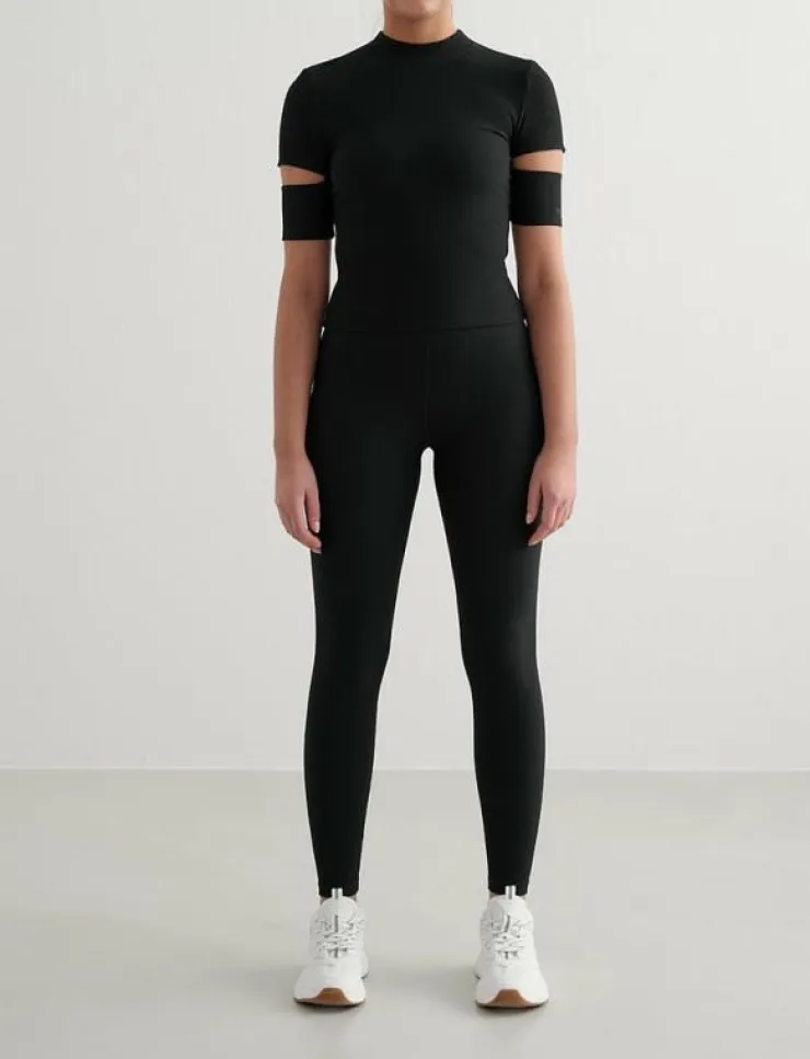 Kvinnor aim´n Toppar & T-Shirts|Ribbed Performance Cut-Out Top - T-Shirts