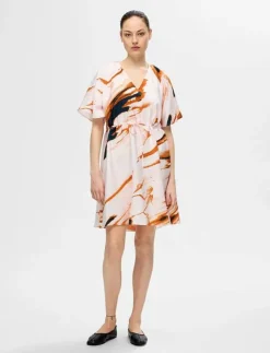 Kvinnor Selected Klänningar|SLFATTIA SS AOP V-NECK SHORT DRESS B - Korta klänningar