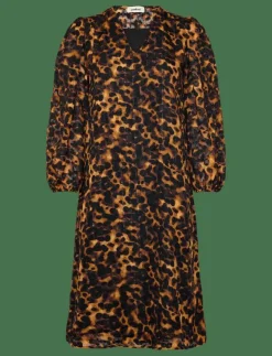 Kvinnor Soaked in Luxury Klänningar|SLGunvy Dress - Midiklänningar