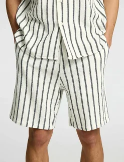 Selected Shorts|SLHREGSAL SHORTS - Casual shorts