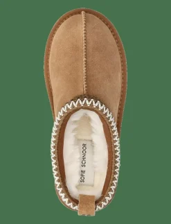Kvinnor Sofie Schnoor Tofflor|Slip in low w. tape boozt - Teddy boots