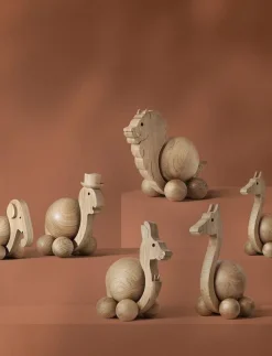 ChiCura Dekorationsdetaljer|Spinning Giraffe - Small - Träfigurer