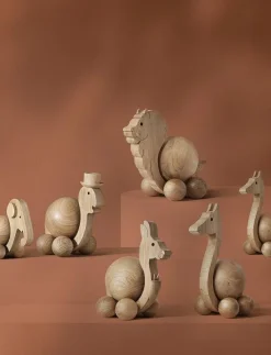 ChiCura Dekorationsdetaljer|Spinning Giraffe - Small - Träfigurer