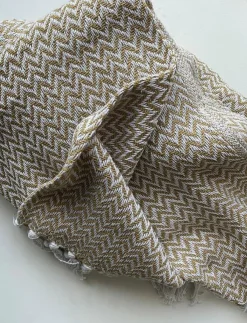 Au Maison Throws-Edge - Filtar & Plädar| Kuddar & Filtar