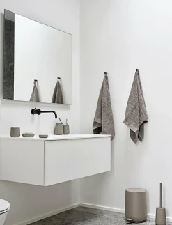 Zone Denmark Toalettborste Nova One - Badrumsinredning| Toalettborstar|Badrumstillbehör
