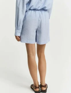 Kvinnor GANT Shorts|TONAL STRIPED SEERSUCKER SHORTS - Casual shorts