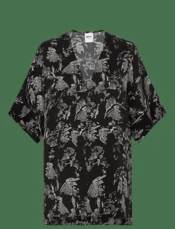 Day Birger et Mikkelsen Tristan - Graphic Legacy - T-shirts|Kvinnor T-Shirts & Toppar