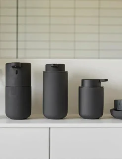 Zone Denmark Tvålpumpar, Tvålkoppar & Tvålfat|Badrumstillbehör|Tvålpump Ume - Badrumsinredning