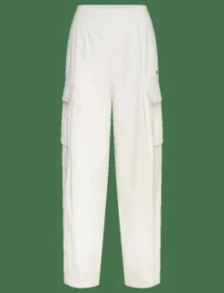 Kvinnor Under Armour Byxor|Mjukisbyxor|UA Unstoppable Rstop Cargo - Sweatpants