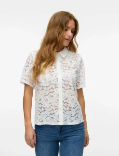 Vero Moda VMHONEY LACE SS SHIRT WVN GA - Kortärmade skjortor|Kvinnor Blusar & Skjortor