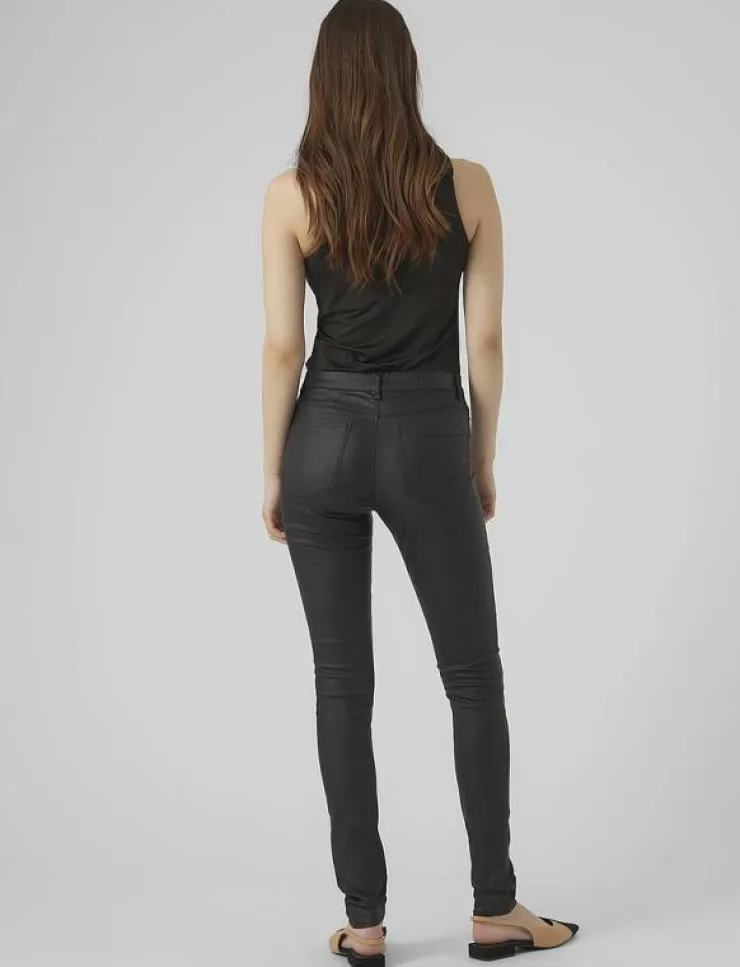 Vero Moda VMSEVEN NW SS SMOOTH COATED PANT NOOS - Skinny Jeans|Kvinnor Kläder